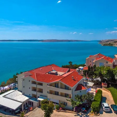 Vila 4m Miletici Cdn021019 Cyh Apartamento