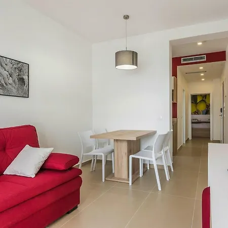 Appartamento Vila 4m Miletici Cdn021019 Cyh *